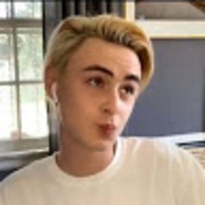 Meet your Posher, •『 stanlikesthebathtub